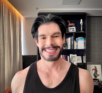 Flavio César